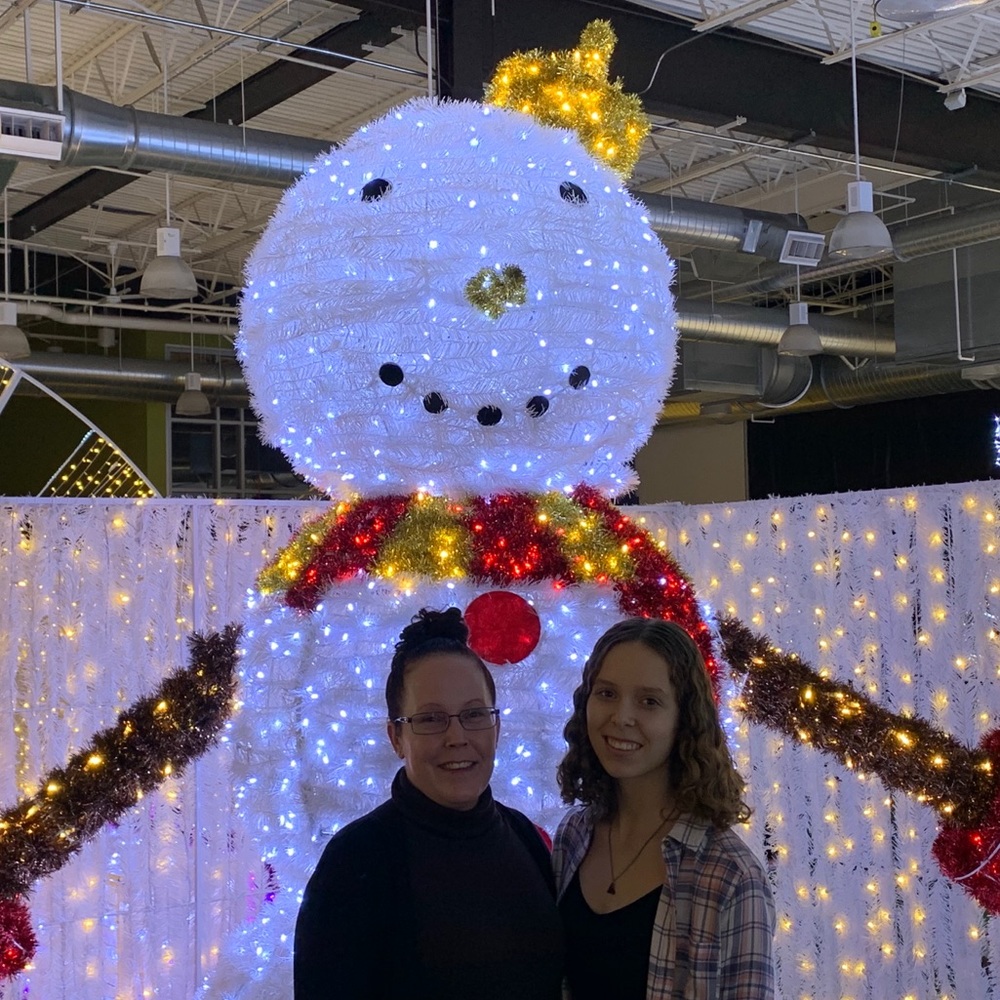 Meet your Posher, Carlie